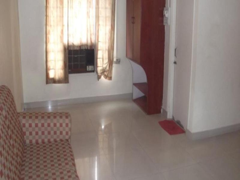 Oyo 1065 Hotel Hmr Royal Inn Pune Exterior photo